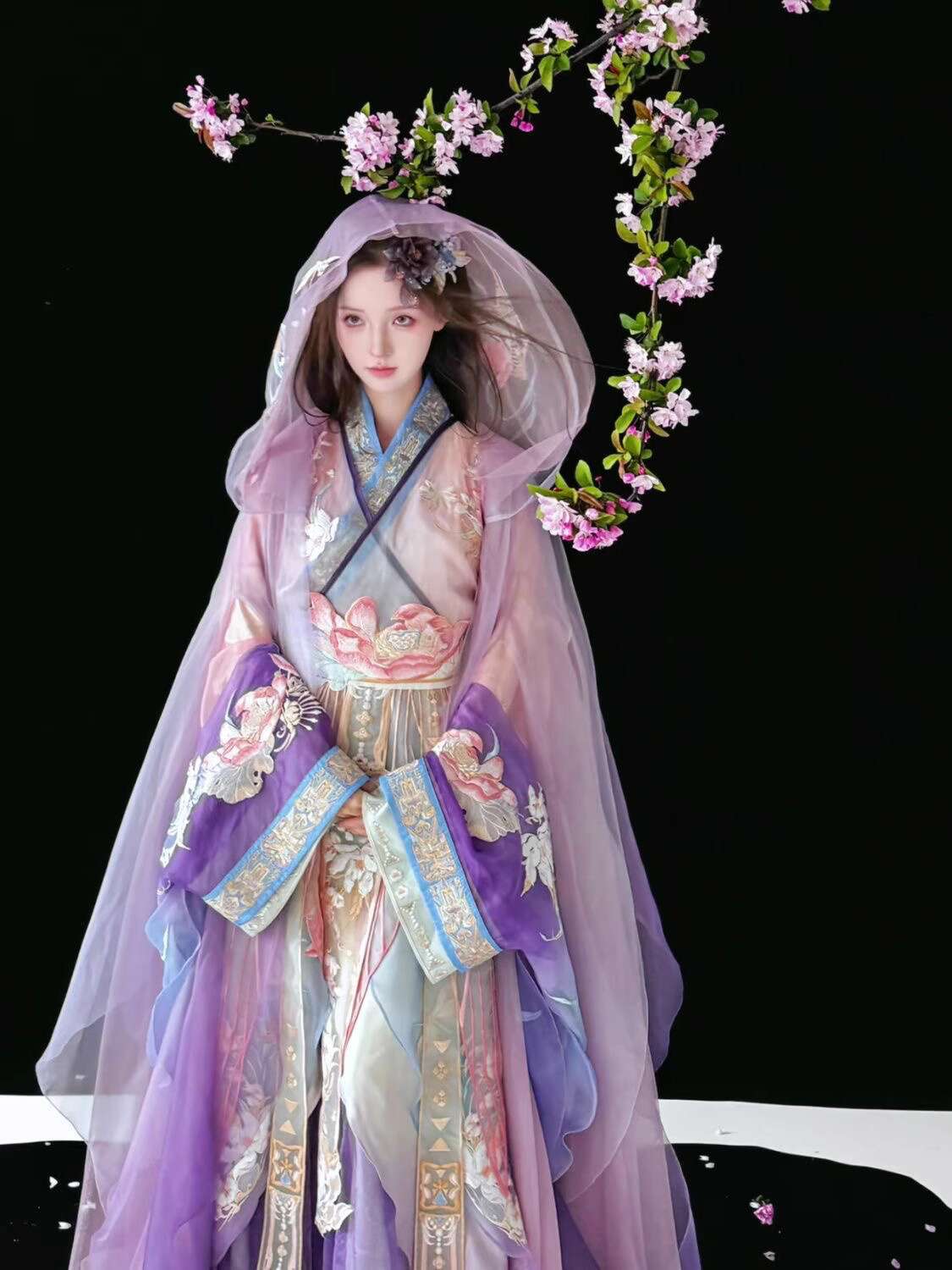 جديد فييستا كرنفال الهالوين كو - مراجعة Robe Silk Women وسعره