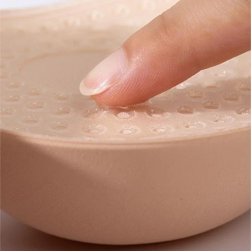 حمالة صدر صيفية سميكة 5 سم لرف - مراجعة Silicone Bra Adhesive وسعره